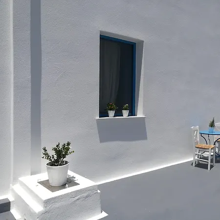 Livanios Апартаменты