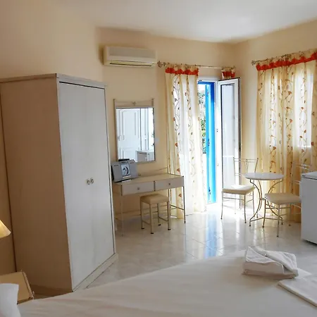 Livanios Апартаменты *