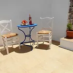 Lägenhet Livanios