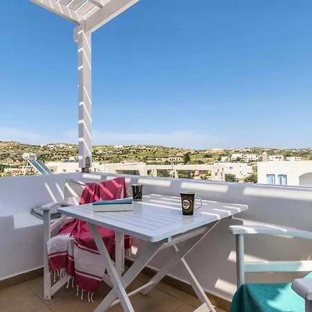 Apartment Livanios Adamantas (Milos)