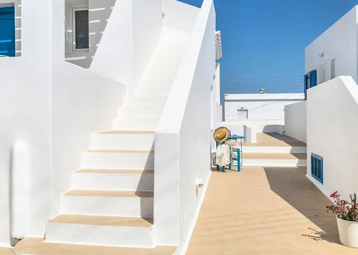 Daire Livanios Adamantas (Milos)