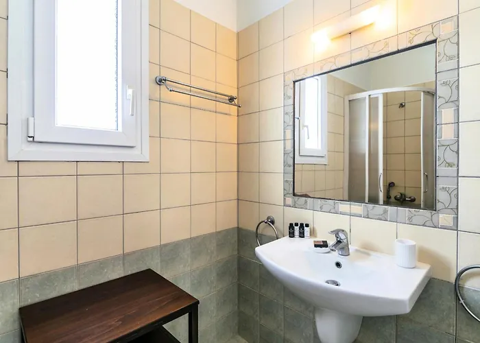 Livanios * Adamantas (Milos)