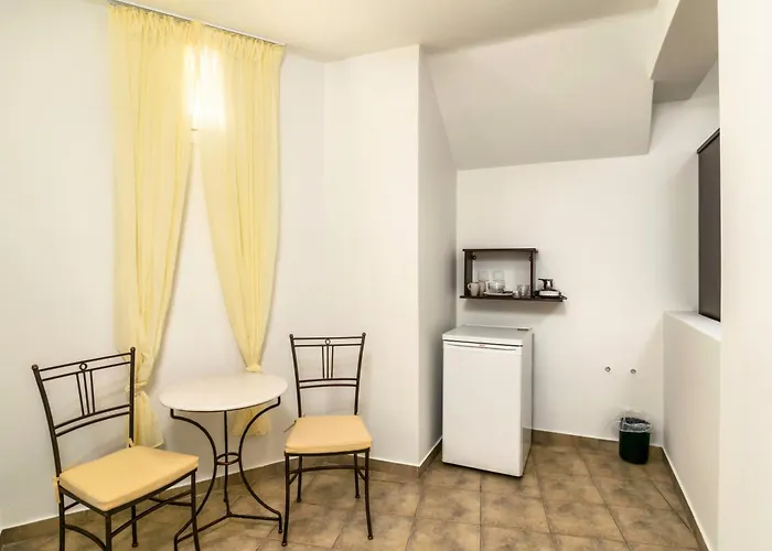 Livanios * Adamantas (Milos)